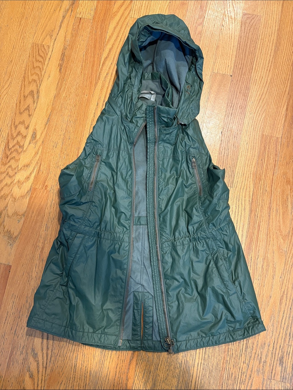 Athleta Hooded Sleeveless Utility Vest - Forest Green